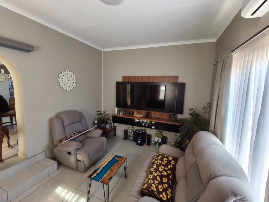 3 Bedroom Property for Sale in Bodorp North West